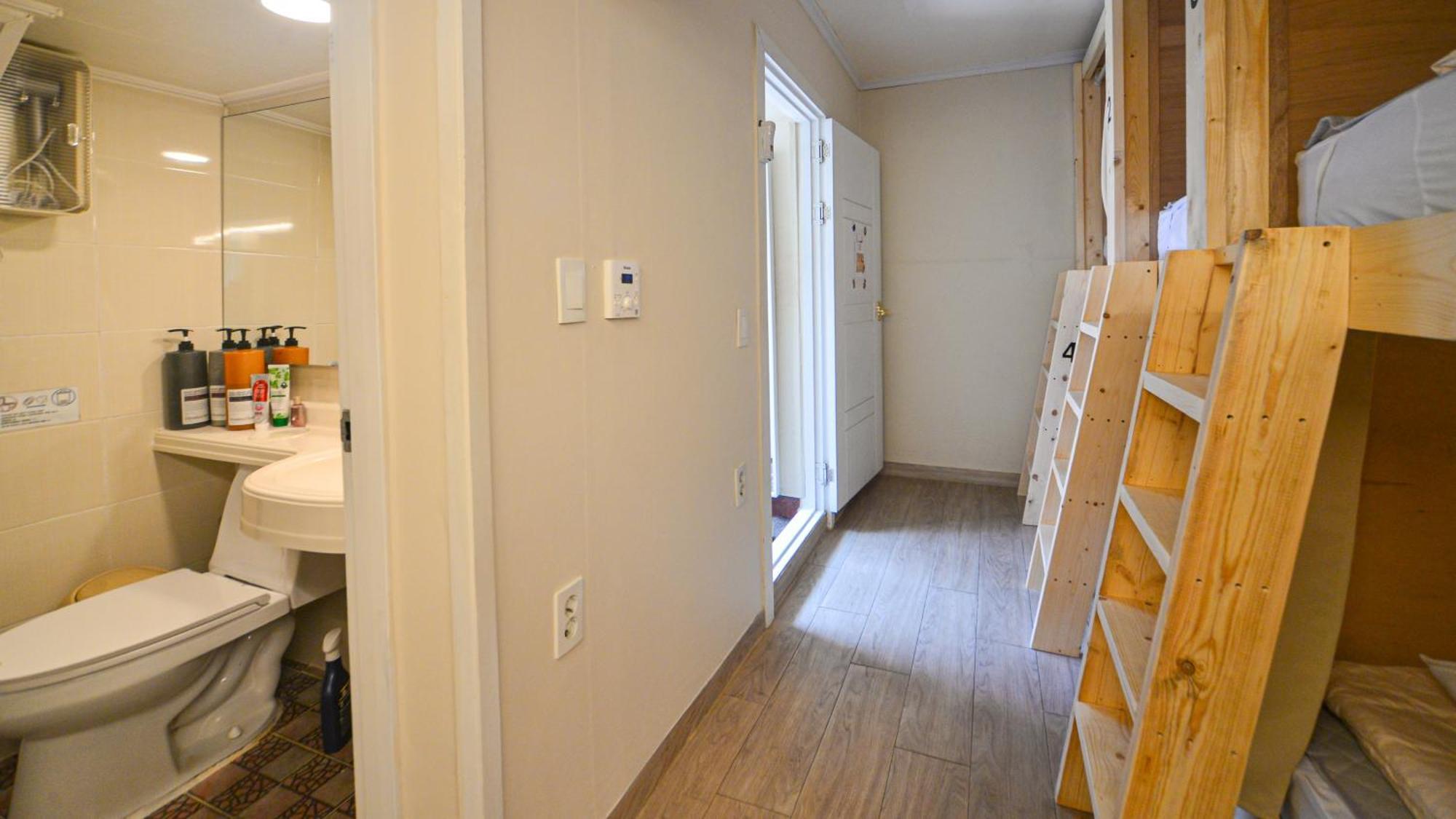 Helloworld Guesthouse Seoul Eksteriør bilde